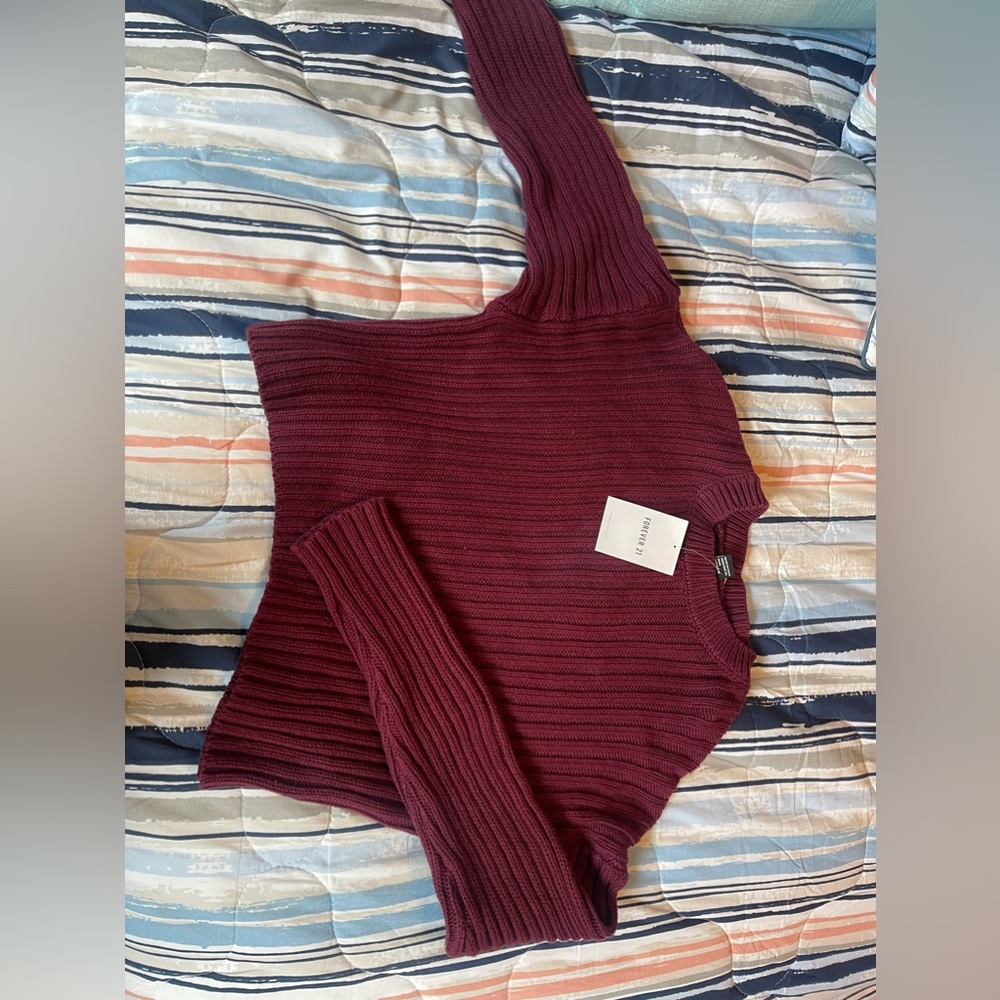 brand new forever 21 cropped sweater, burgundy xs